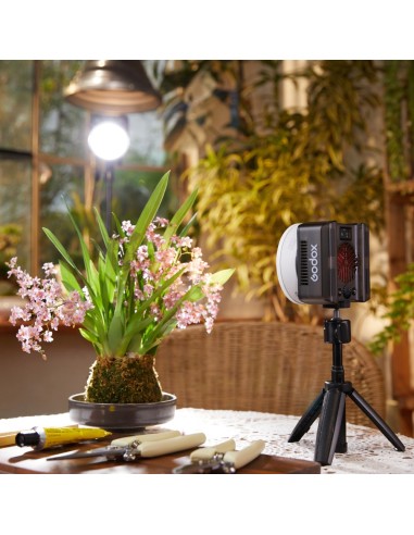 Foco LED ML40R: RGB 40 W, 1800–10000 K, 422 g | Godox Spain