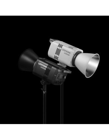 Foco LED LE200D: 5600 K, 220 W, montura Bowens | Godox Spain