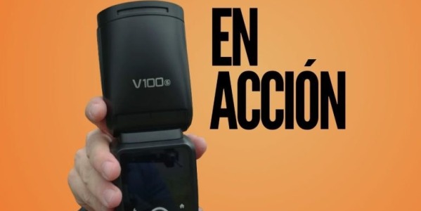 En acción